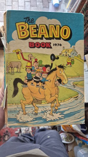 The beano book 1976 vintage - book,