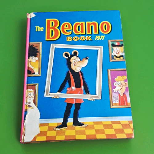 The beano book - beano,
