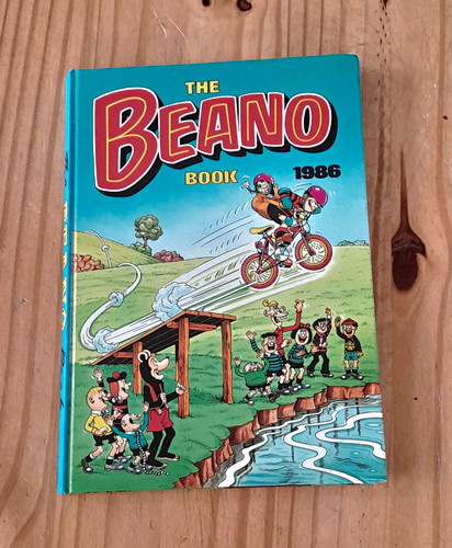 Beano the book 1986 - beano,