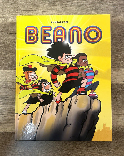Beano annual 2022 colour comic - beano,